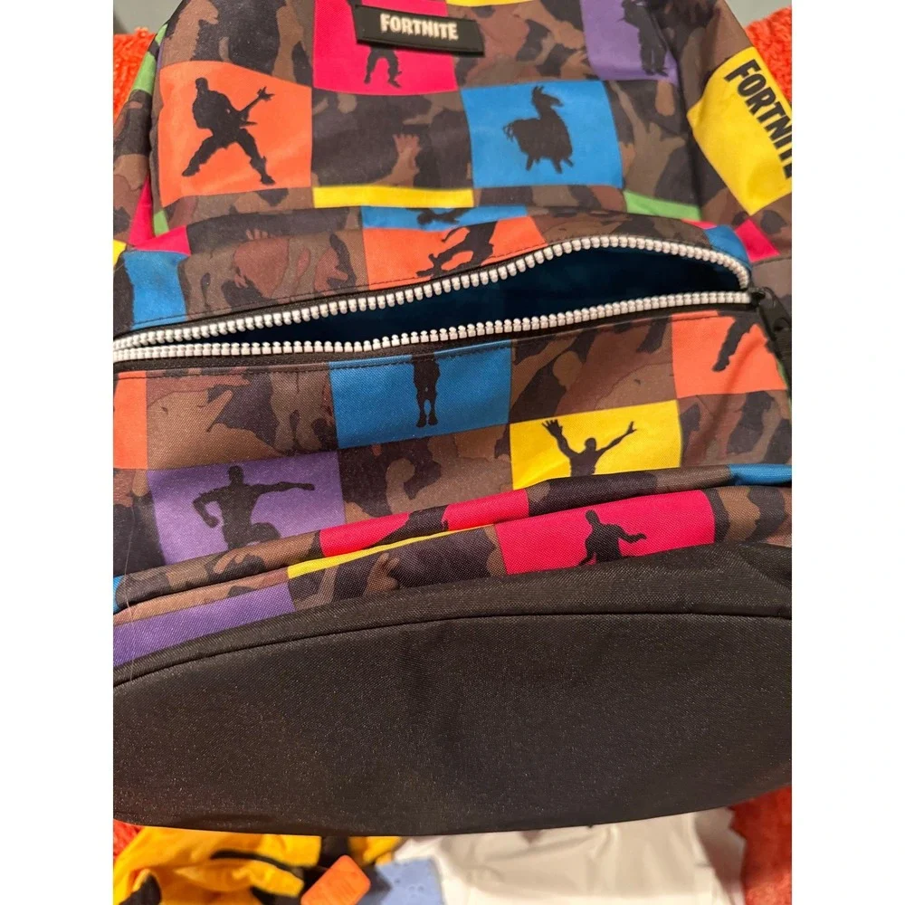 Fortnite Kids Backpack Multicolored Camo‎ Emotes Llamas Graphic